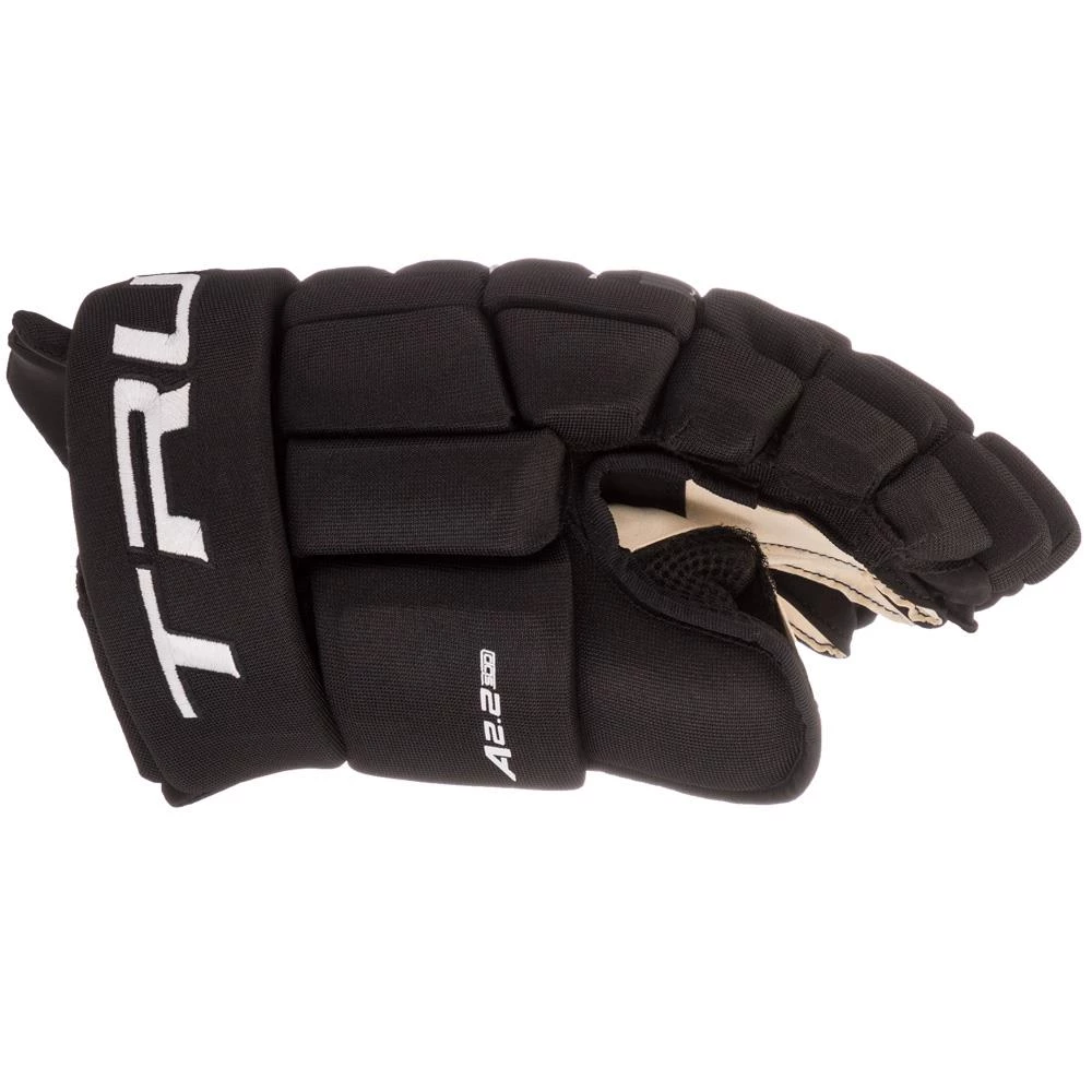 TRUE A2.2 Hockey Gloves - Senior 4 TRUE A2.2 Hockey Gloves - Senior - Image 2
