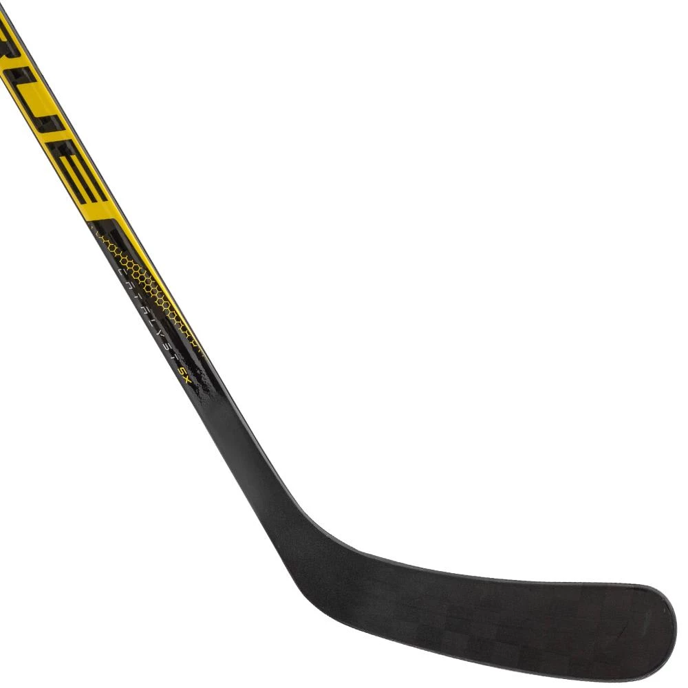 TRUE Catalyst 5X Grip Composite Hockey Stick - Intermediate 3 TRUE Catalyst 5X Grip Composite Hockey Stick - Intermediate